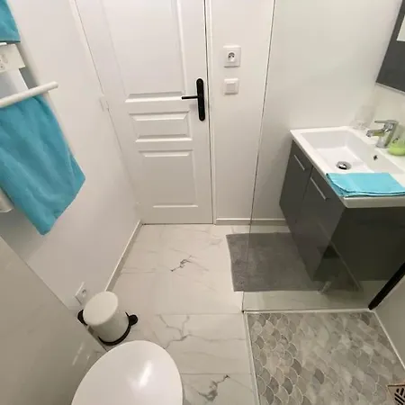 Prázdninový dům Cozy Maisonette In 15 Min From Paris Versailles